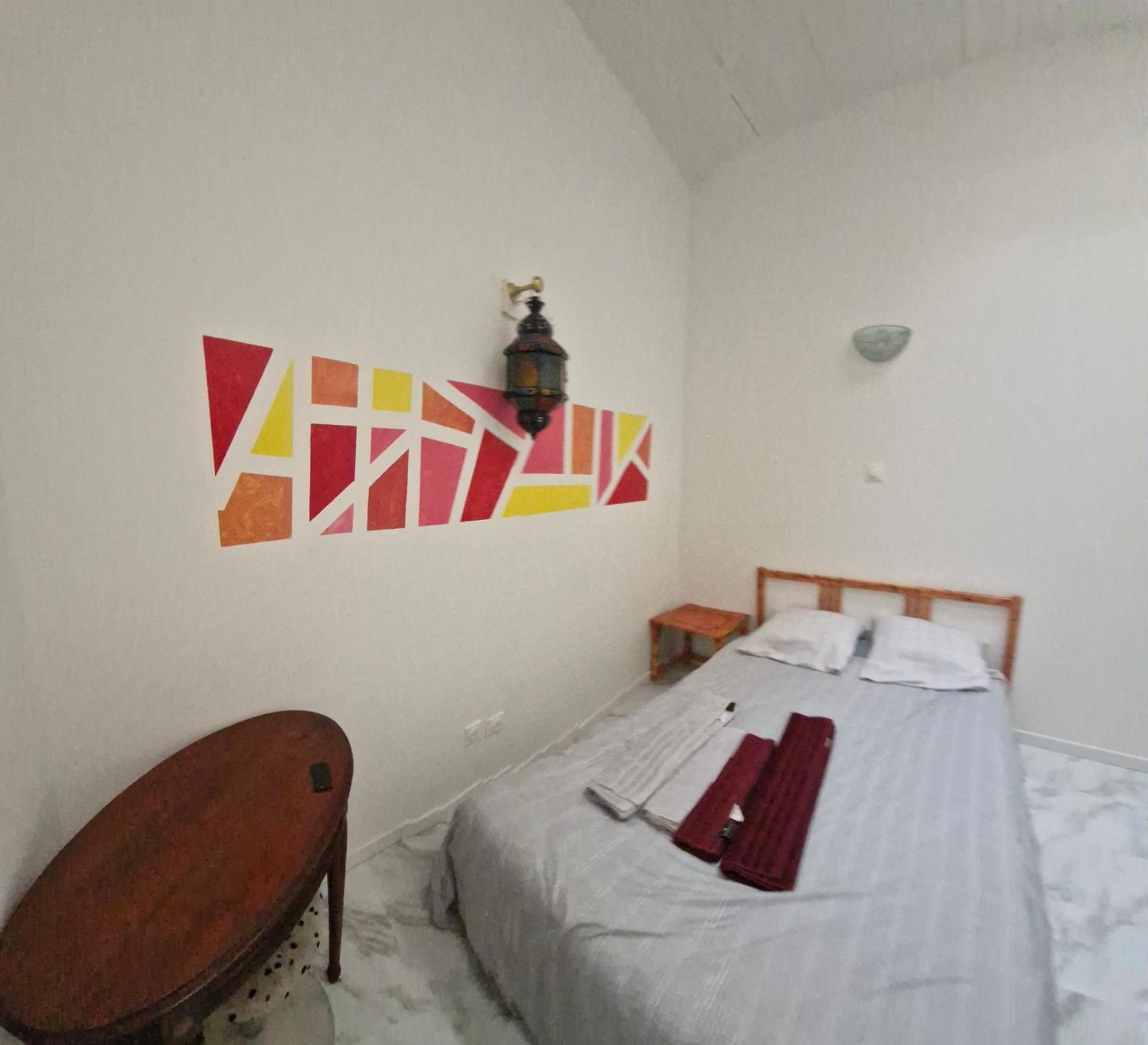 Bed And Breakfast Chez L'Habitant Marseille Værelse billede